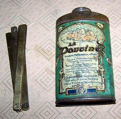 necessaire hygiène (16).jpg